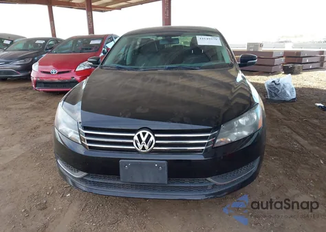 2014 Volkswagen Passat 1.8T S/1.8T Wolfsburg Edition from USA, damaged, VIN 1VWAT7A33EC045109
